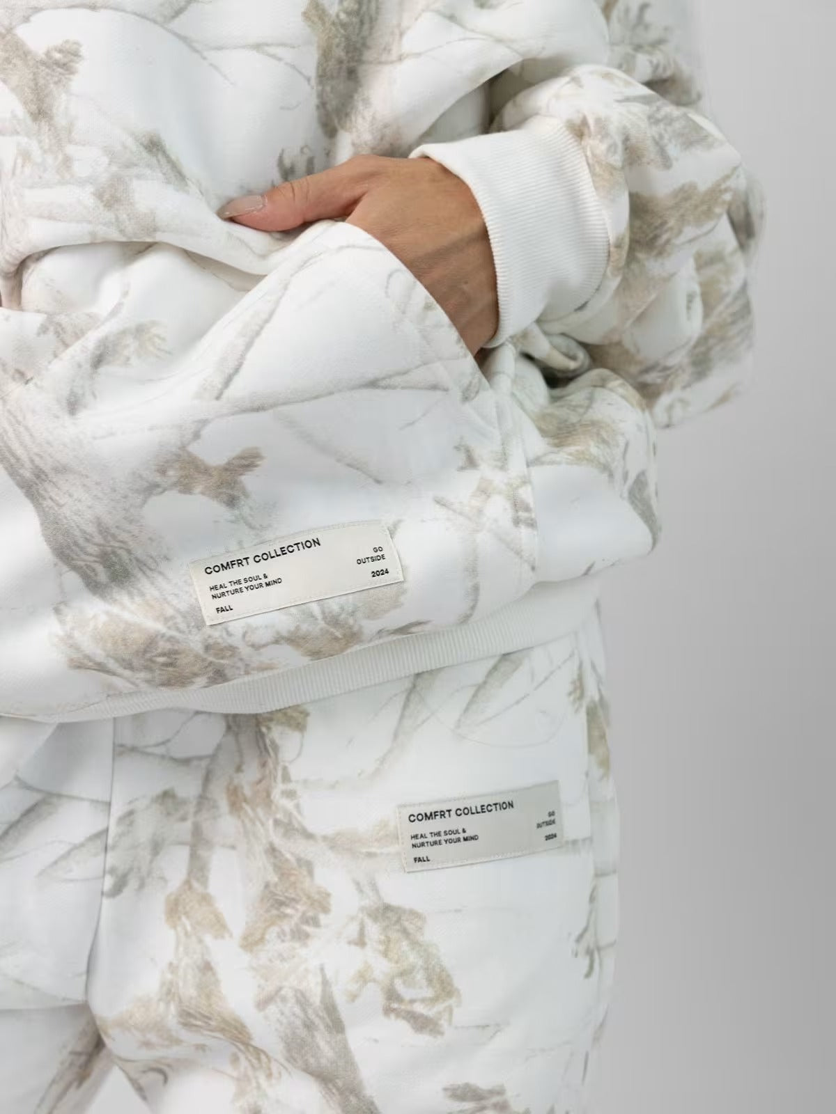 Sudadera con capucha oversize de camuflaje de árboles blanco – Sudadera de felpa unisex Comfort Collection